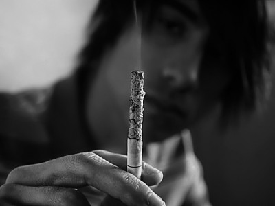 发卡网正规的网页版手机号攻击